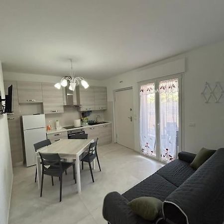 Casa Vacanze Lui San Benedetto del Tronto Bagian luar foto
